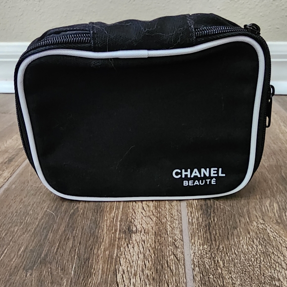 CHANEL Bags Chanel Beaute Cosmetic Bag Black Canvas Poshmark